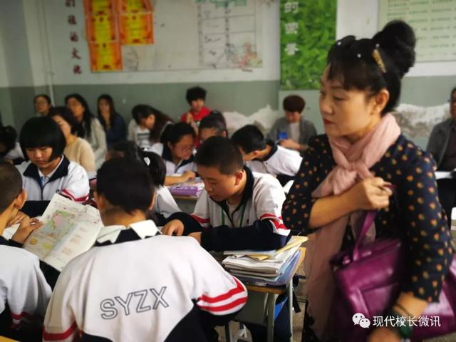 「直通校園」太原市教科研中心對萬柏林區(qū)實驗中學?！端季S導圖在地理生物教學中的應用》課題進行中期評估