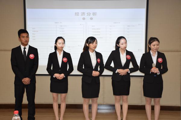 8支戰(zhàn)隊(duì)從這場5000人、750支隊(duì)伍的競賽中脫穎而出，總決賽倒計(jì)時(shí)?。╪支隊(duì)伍淘汰賽決出1234名）"