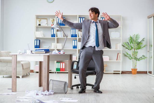 局域網(wǎng)內(nèi)如何對(duì)員工上網(wǎng)行為進(jìn)行管控（如何控制員工上網(wǎng)）