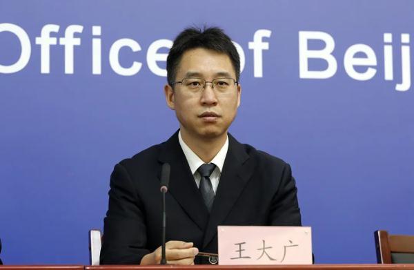 北京：抓經(jīng)營(yíng)必須抓防疫，統(tǒng)籌做好社會(huì)面疫情風(fēng)險(xiǎn)排查工作（堅(jiān)決做好北京疫情防控）