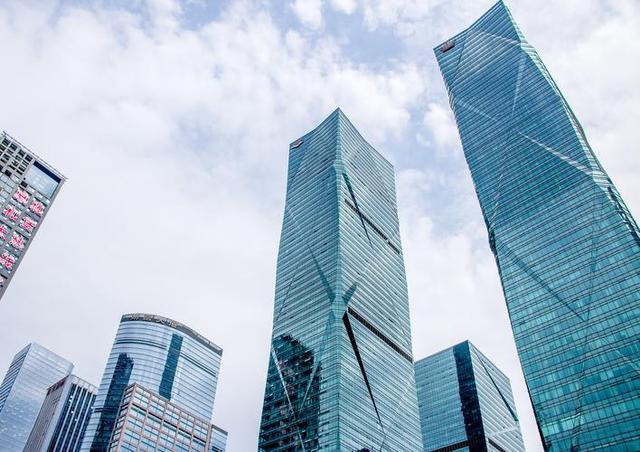 合同管理風(fēng)險知多少？建筑企業(yè)如何管控？（建筑工程合同風(fēng)險管理）