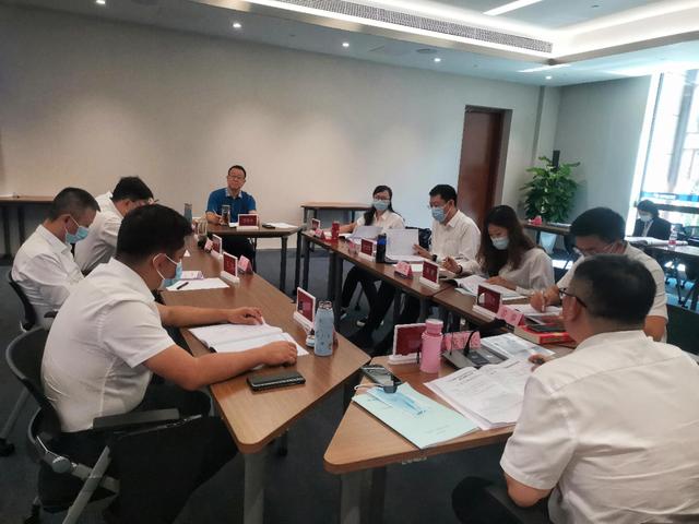 李景中廣州南方電網公司授課 首創(chuàng)情景模擬董事會培訓模式